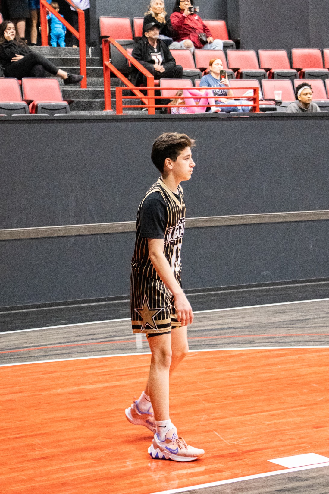 Check out the photos and videos of the men's basketball recruiting profile Kaden Ramirez